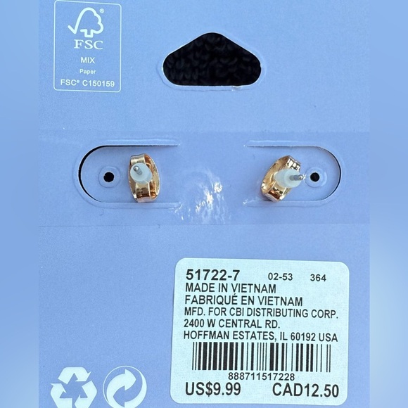 Claire's Gold-tone Faux Pearl and Pink Cubic Zirconia Heart Earrings - Picture 9 of 9